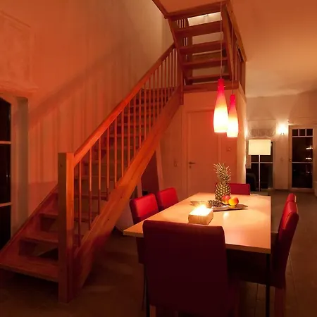 Vakantiehuis Scheune Am Loppiner See *